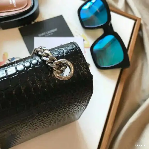 YSL MEDIUM KATE 0408